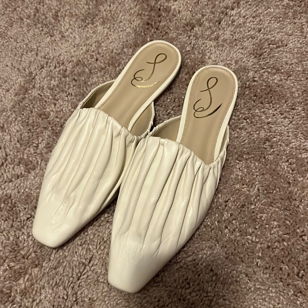 Never worn sam Edelman cream mules